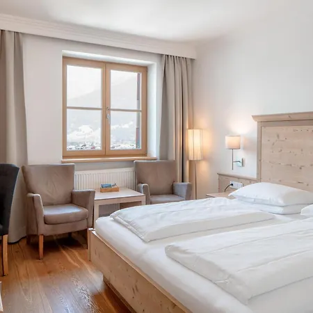 Familotel Amiamo Ξενοδοχείο