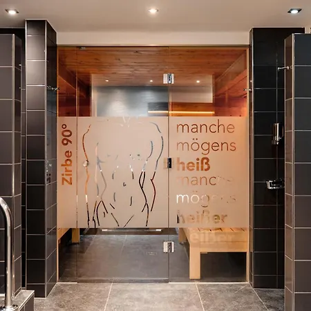 Familotel Amiamo 4* Zell am See