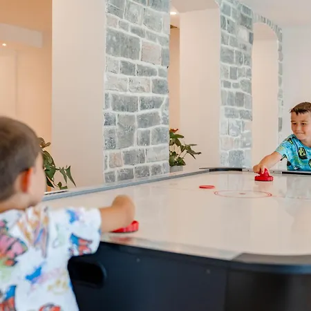 Familotel Amiamo Otel