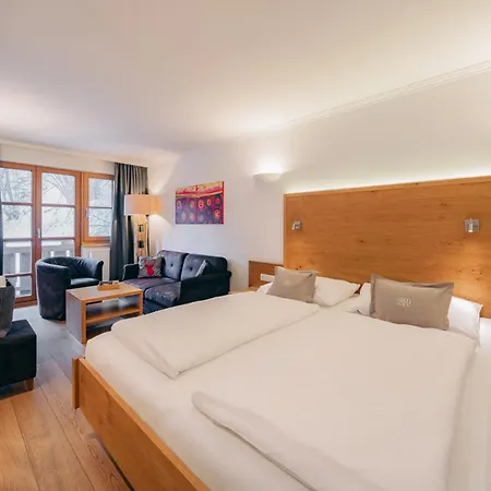 Отель Familotel Amiamo