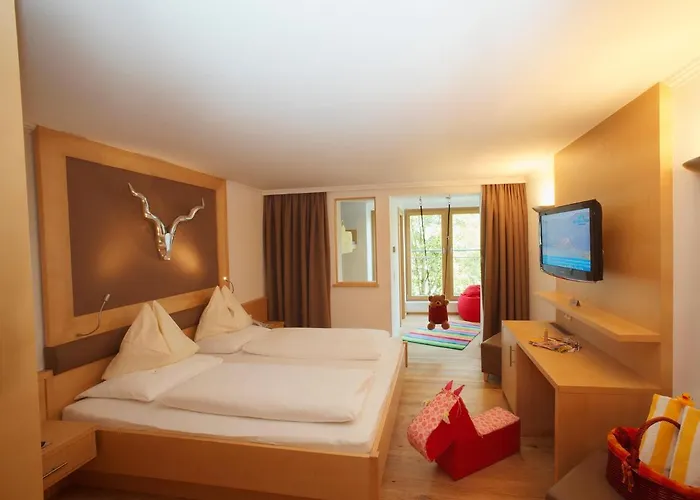 Otel Familotel Amiamo 4*